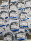 1pc New   Omron E2E-C04S12-WC-C1