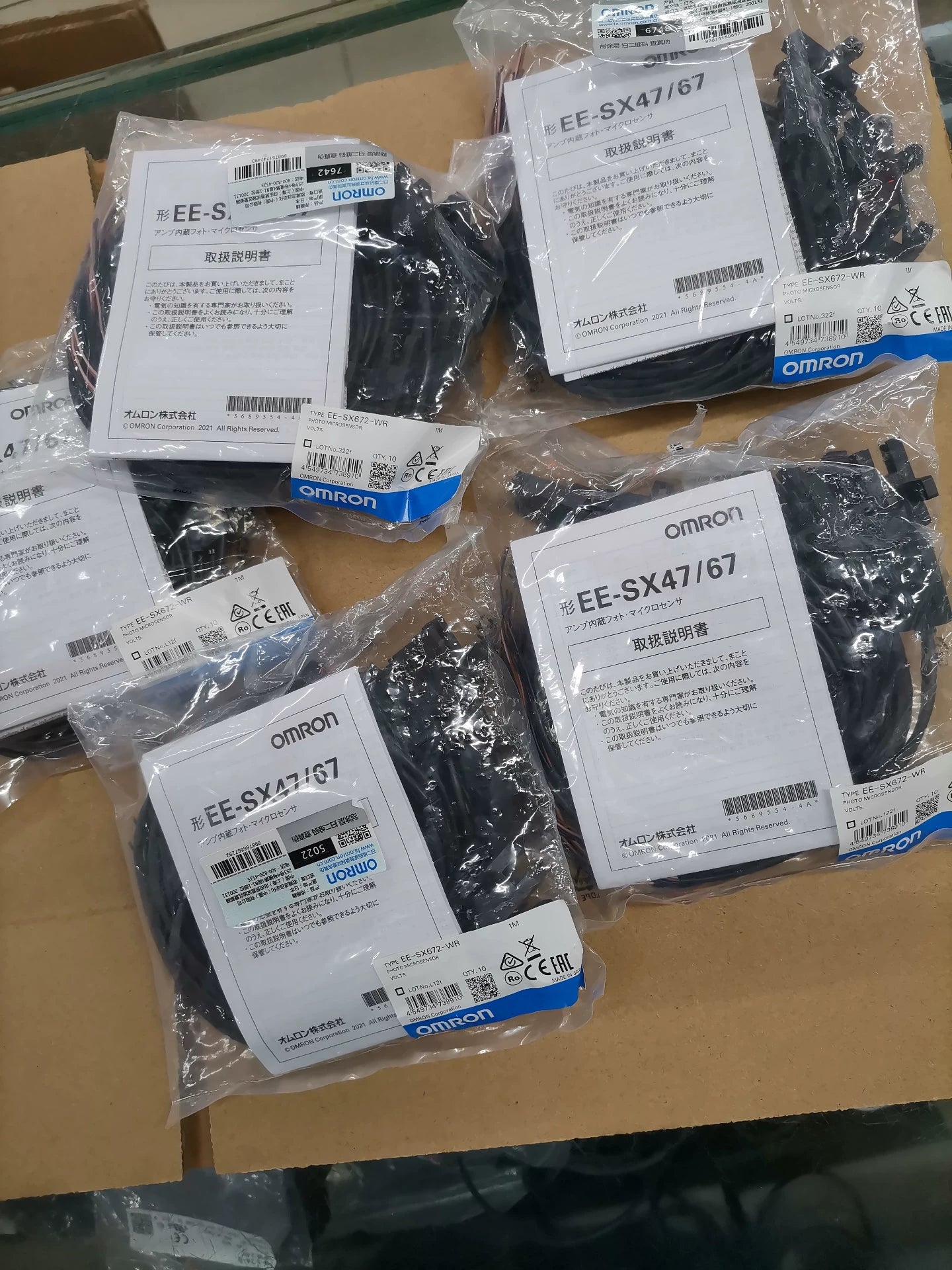 1pc New   Omron EE-SX672-WR