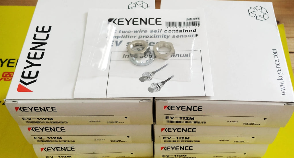 1pc New   KEYENCE EV-112M