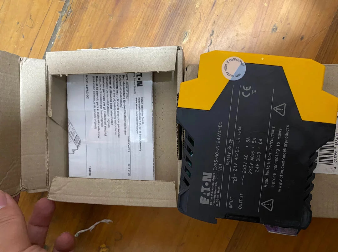 1pc new  EATON ESR5-NO-21  24VAC