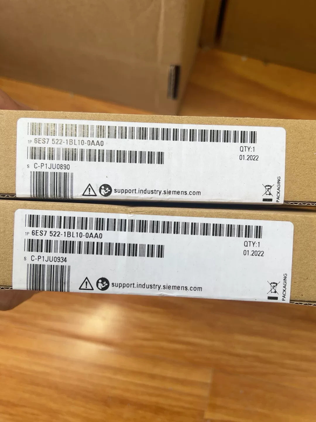 1PC New for Siemenz 6ES7522-1BL10-0AA0