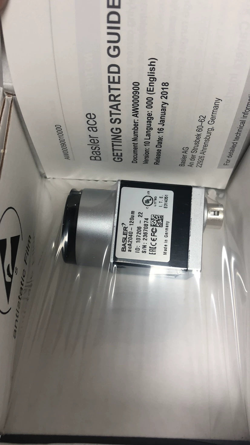 1pc new in box freeshipping BASLER acA2040-120um