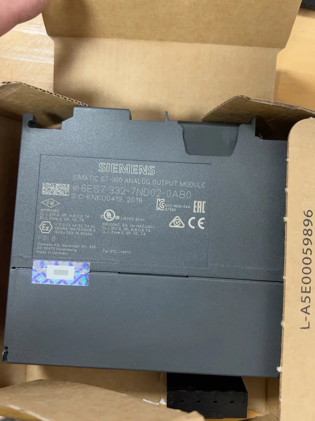 1PC New for Siemenz 6ES7332-7ND02-0AB0