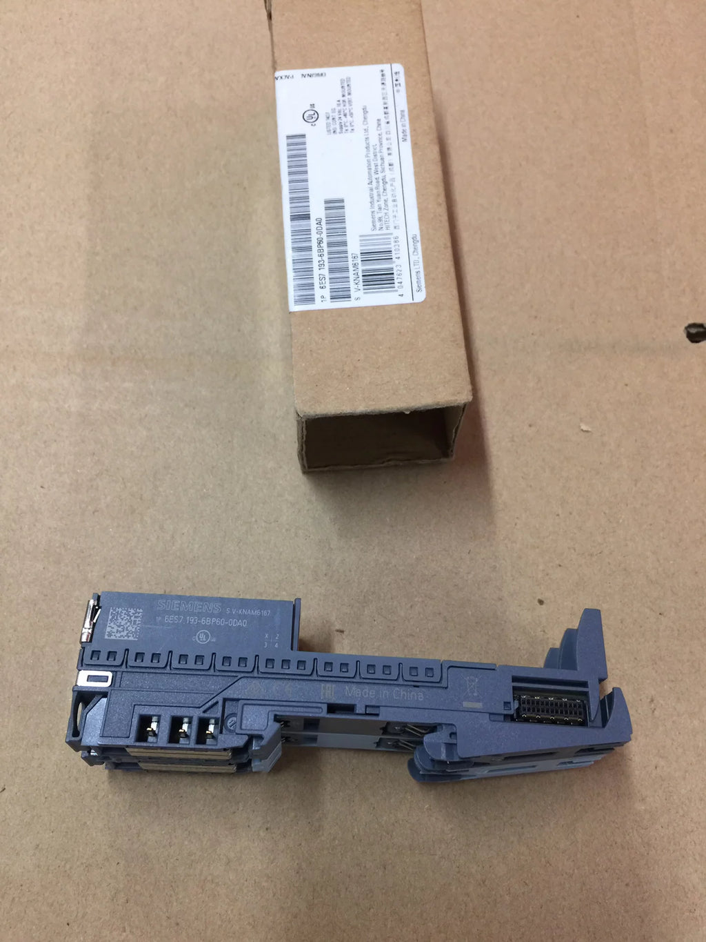 1pc New   SIEMENS 6ES7193-6BP60-0DA0
