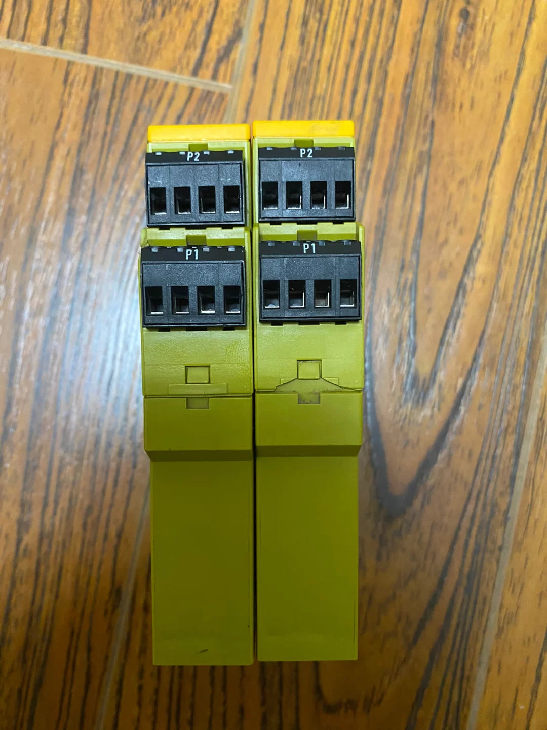 1pc new  PILZ PNOZ X2P 24VACDC  777303
