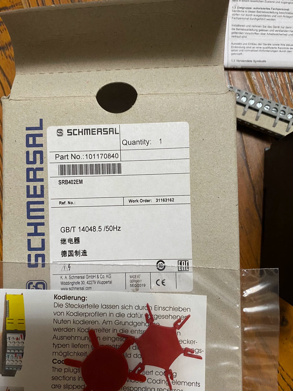 1pc new  SCHMERSAL SRB402EM-24V
