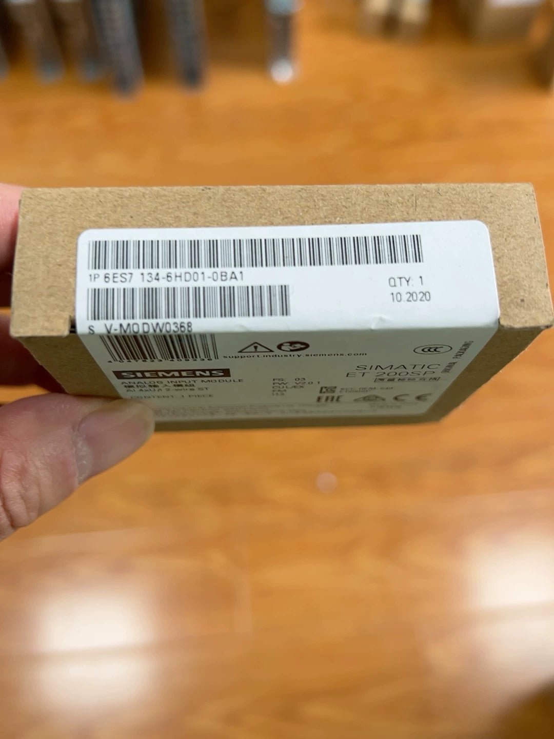 1PC New for Siemenz 6ES7134-6HD01-0AB1