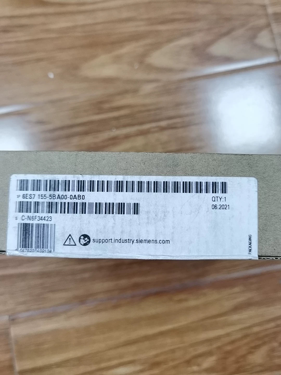 1PC New for Siemenz 6ES7155-5BA00-0AB0