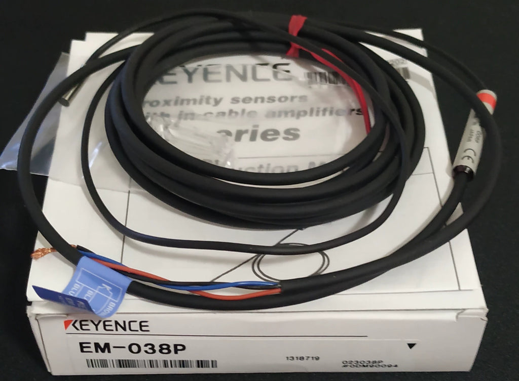 1pc New   KEYENCE EM-038P