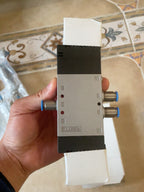1pc new for FESTO CPE18-M1H-5/3G-QS-8