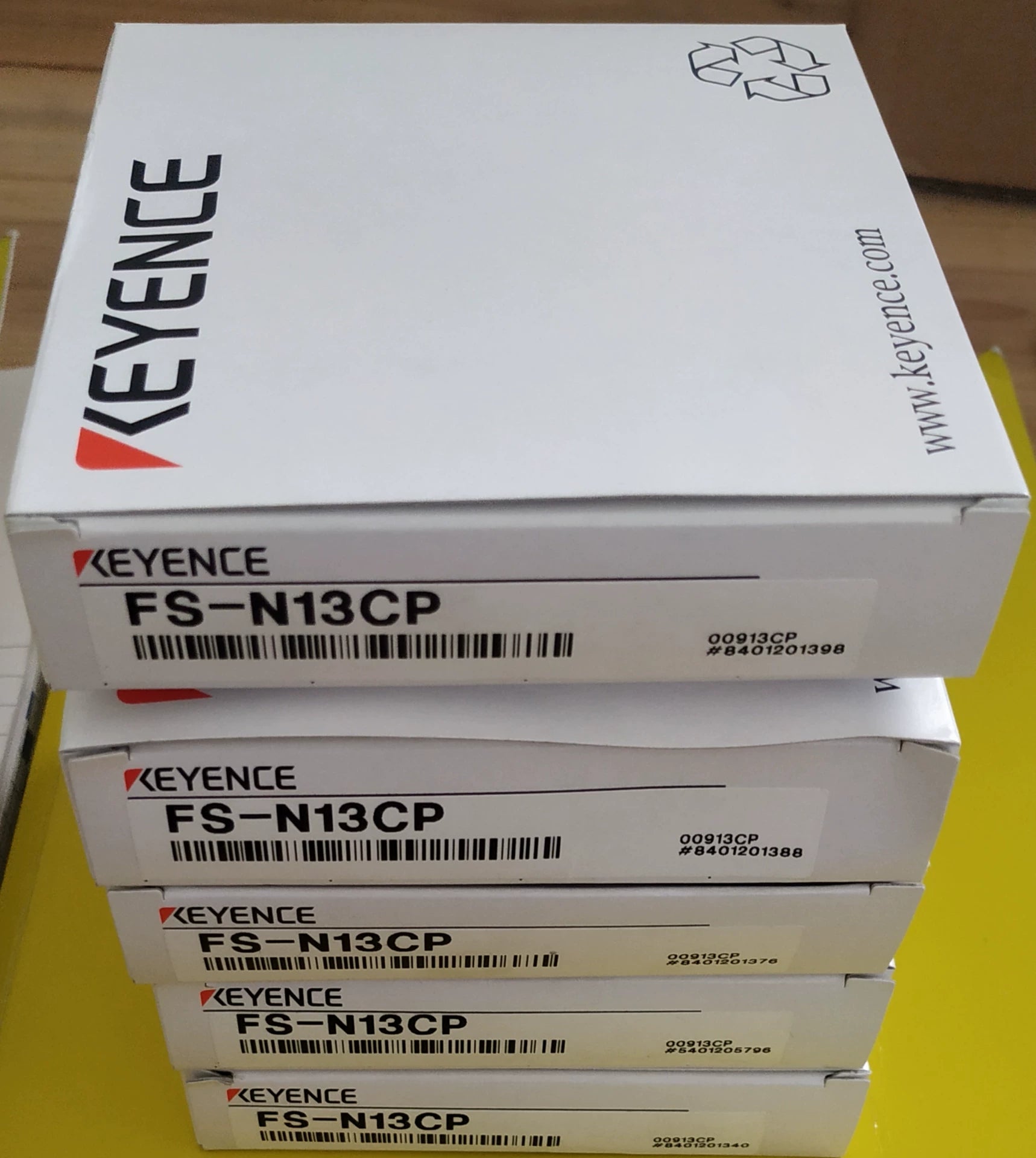 1pc New   KEYENCE FS-N13CP