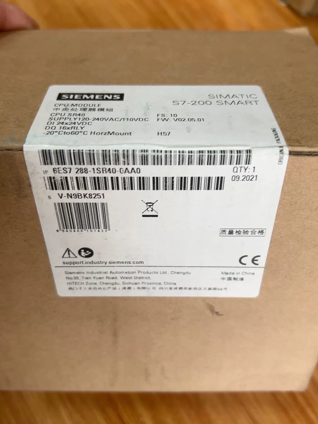 1PC New for Siemenz 6ES7288-1SR40-0AA0