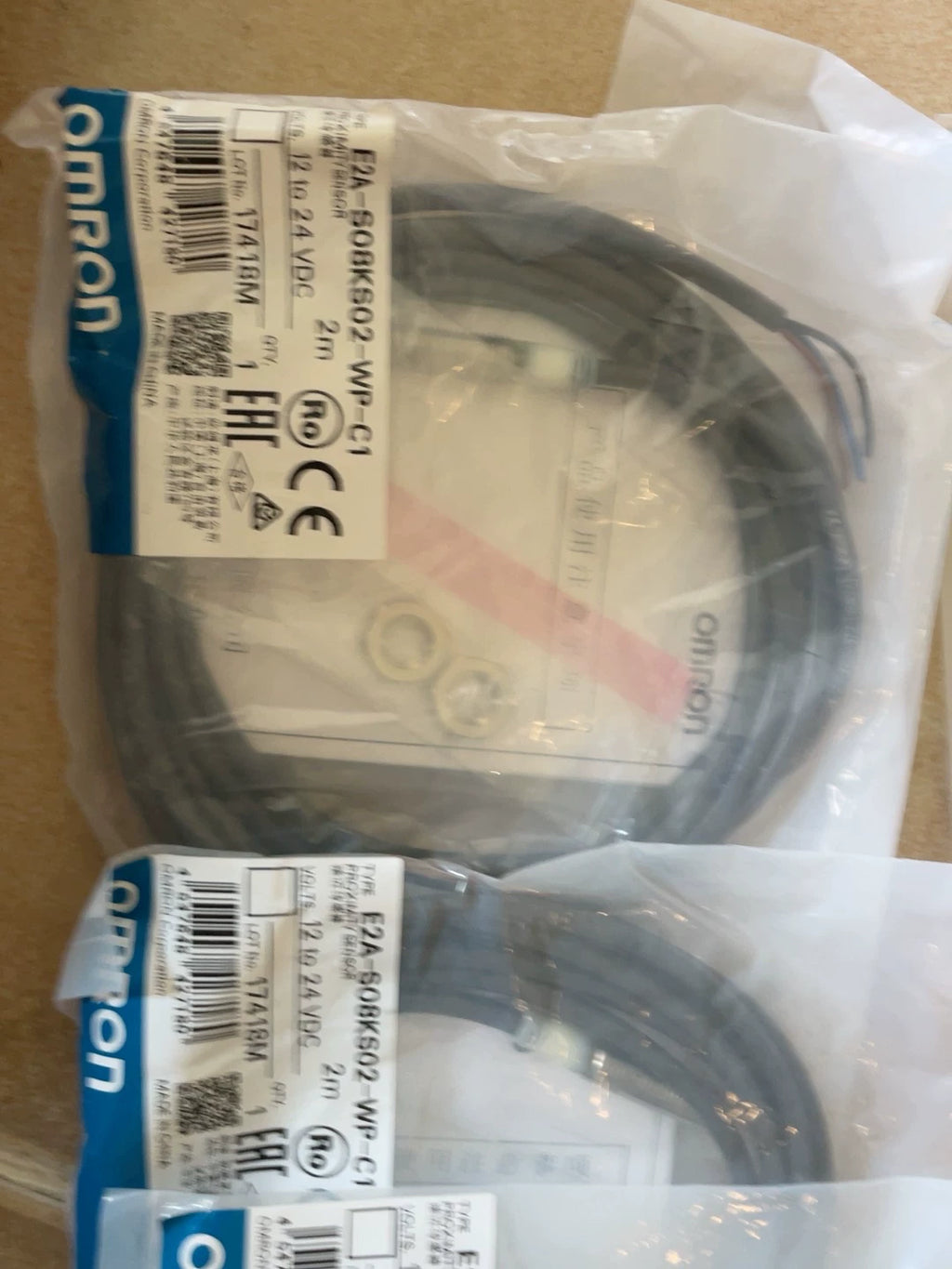 1pc new for Omron E2A-S08KS02-WP-C1