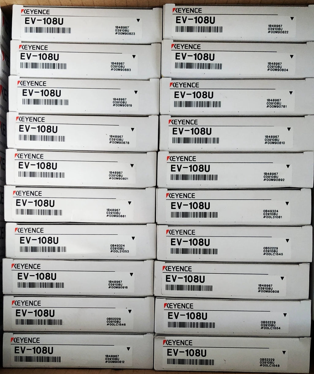 1pc New   KEYENCE EV-108U