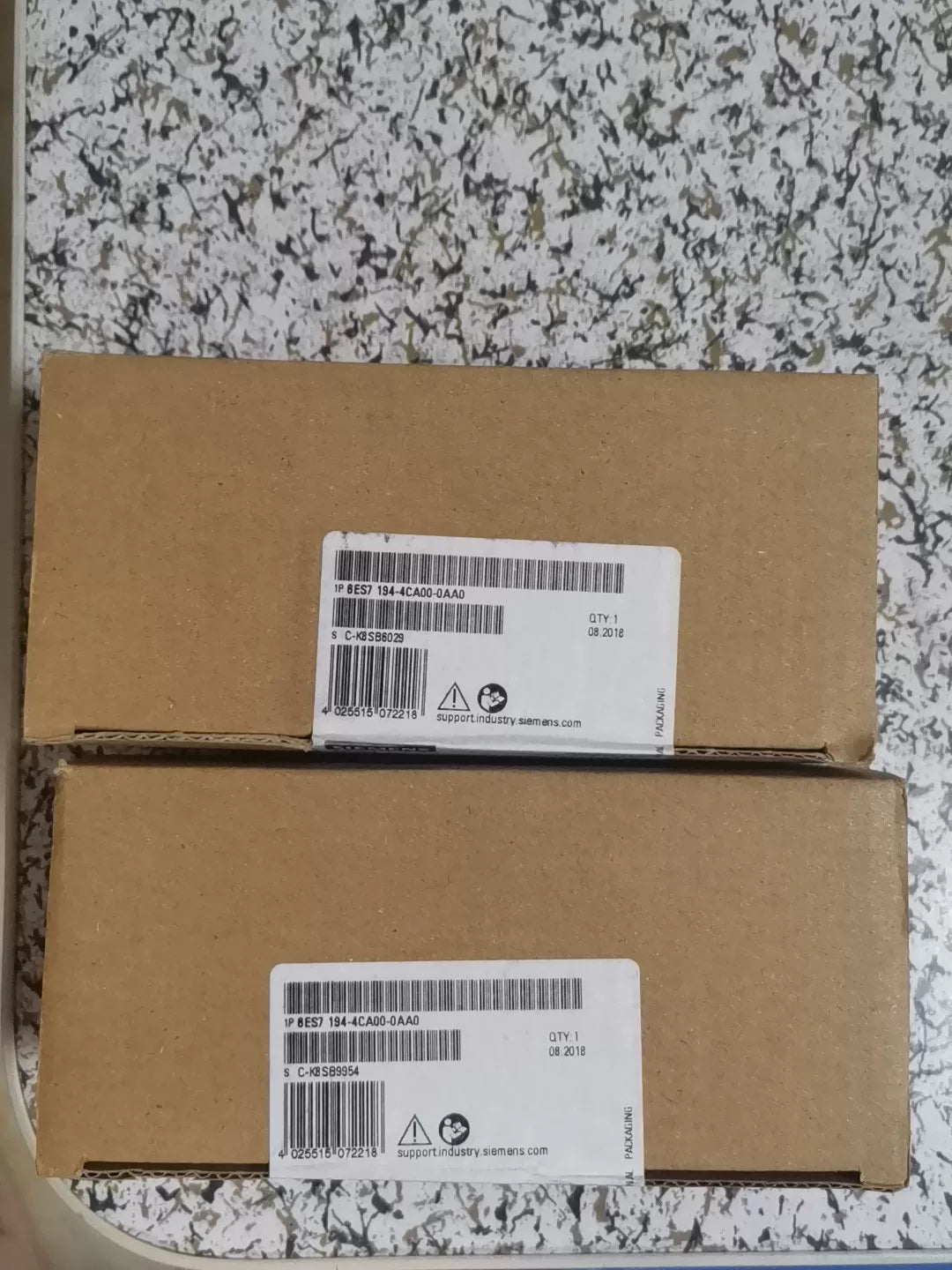 1PC NEW FOR  SIEMENS 6ES7 194-4CA00-0AA0  Free ship