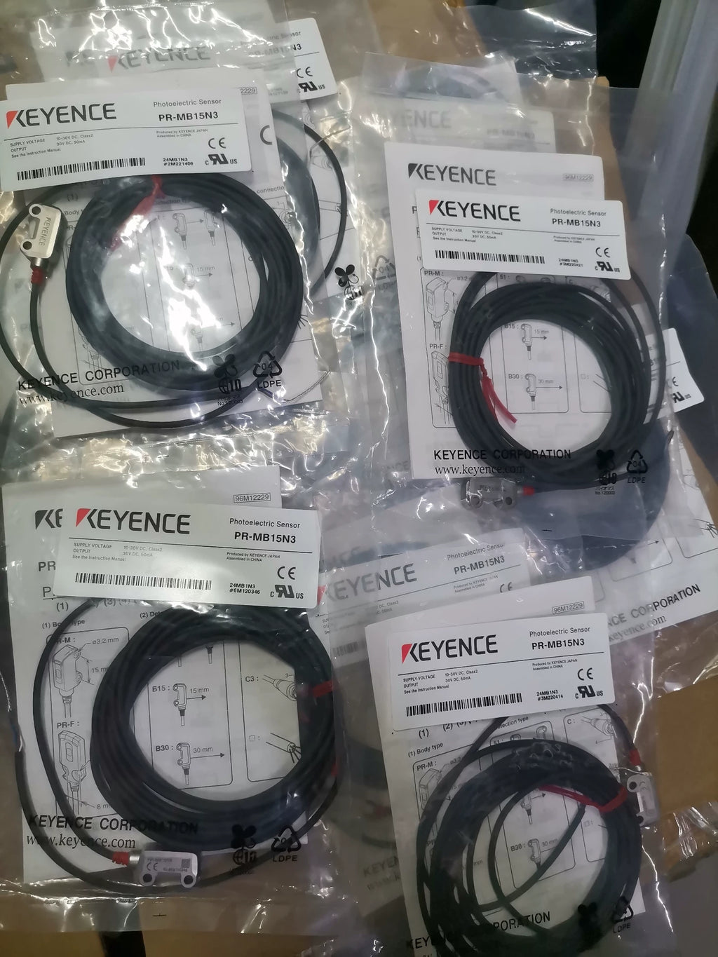 1pc New   KEYENCE PR-MB15N3