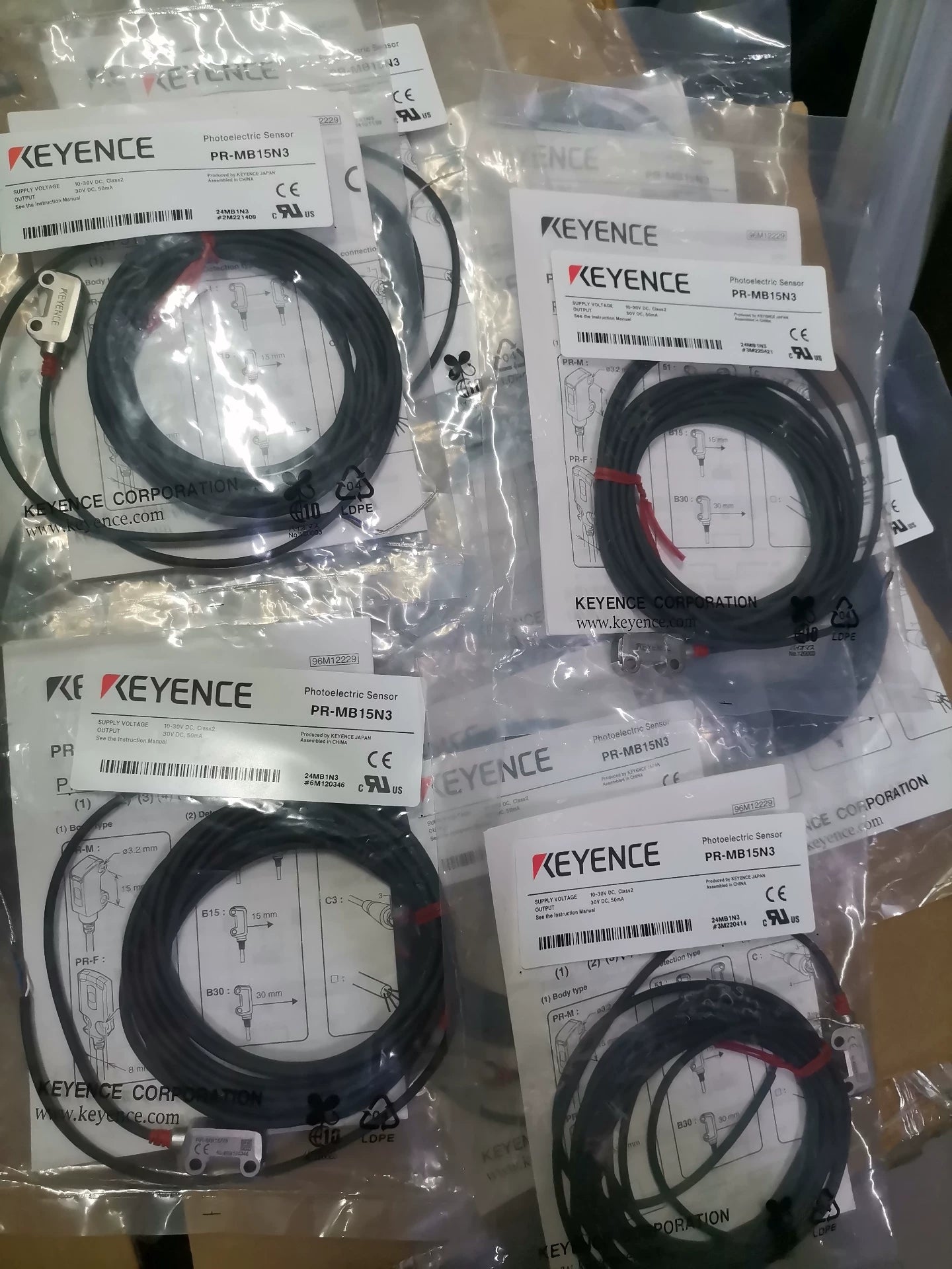 1pc New   KEYENCE PR-MB15N3