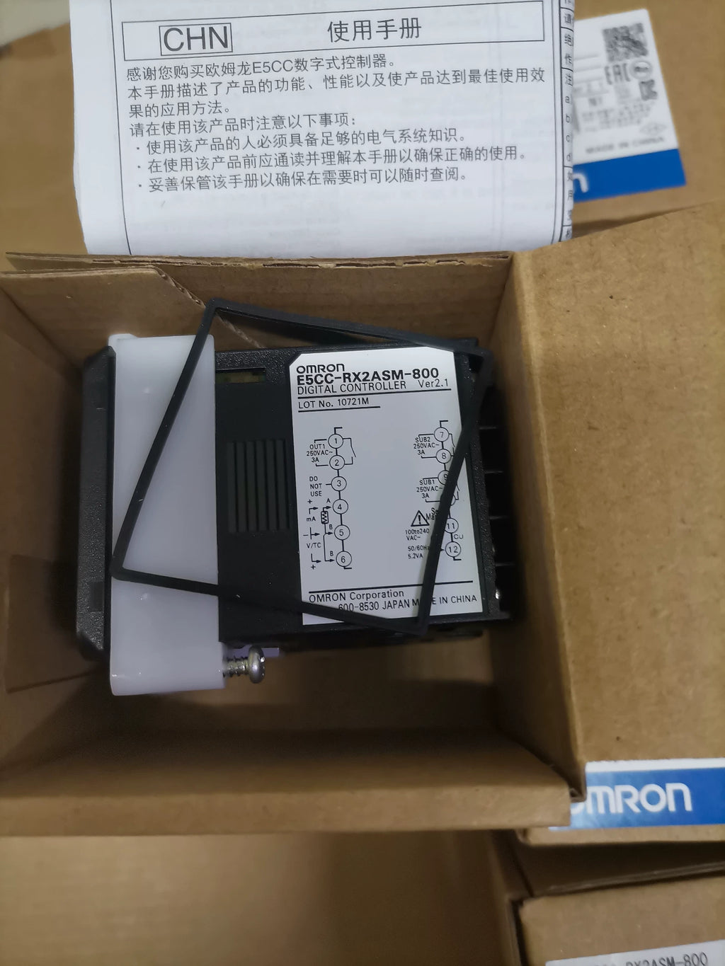 1pc New   Omron E5CC-RX2ASM-800