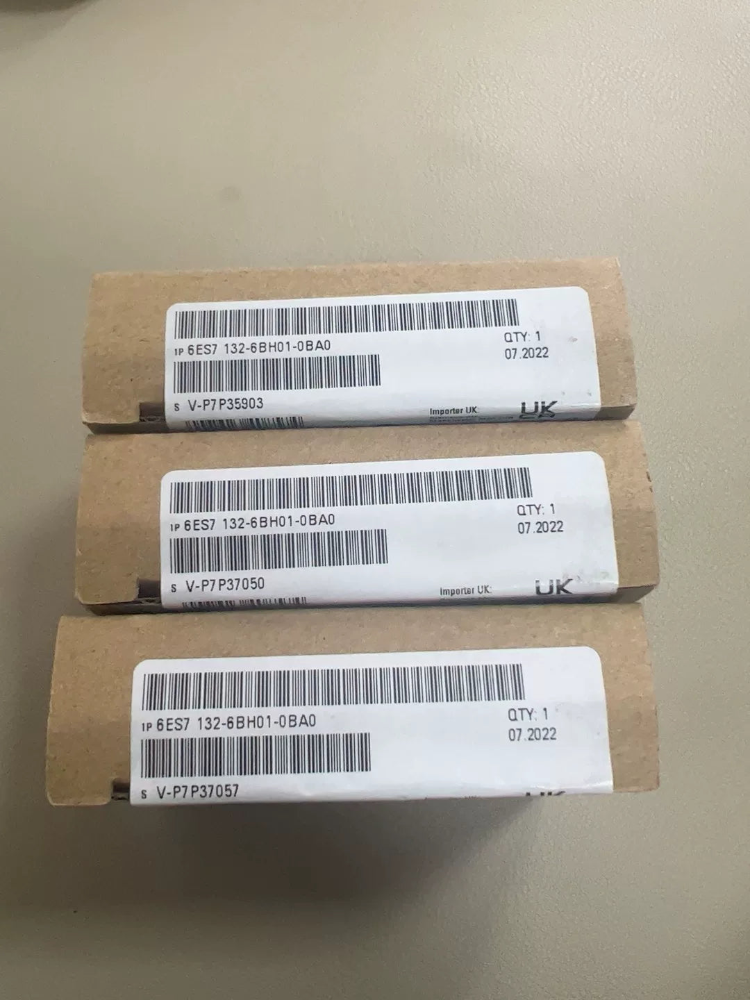 1PC New for Siemenz 6ES7132-6BH01-0BA0