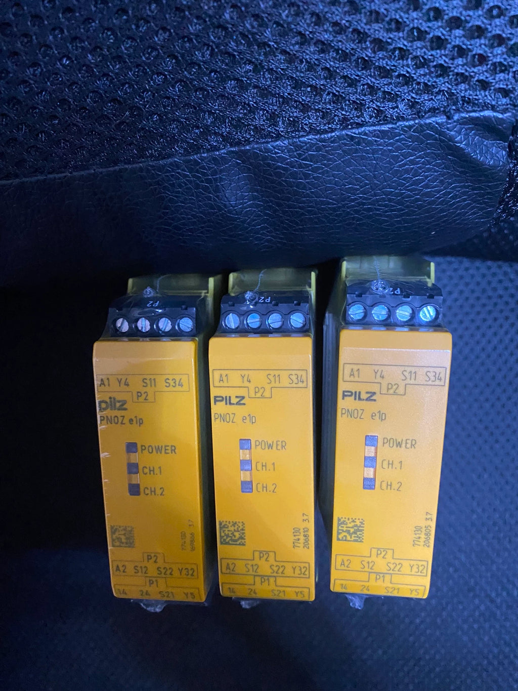1pc new  PILZ PNOZ e1p 774130