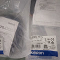 1pc new  Omron  E3ZG-T81-S
