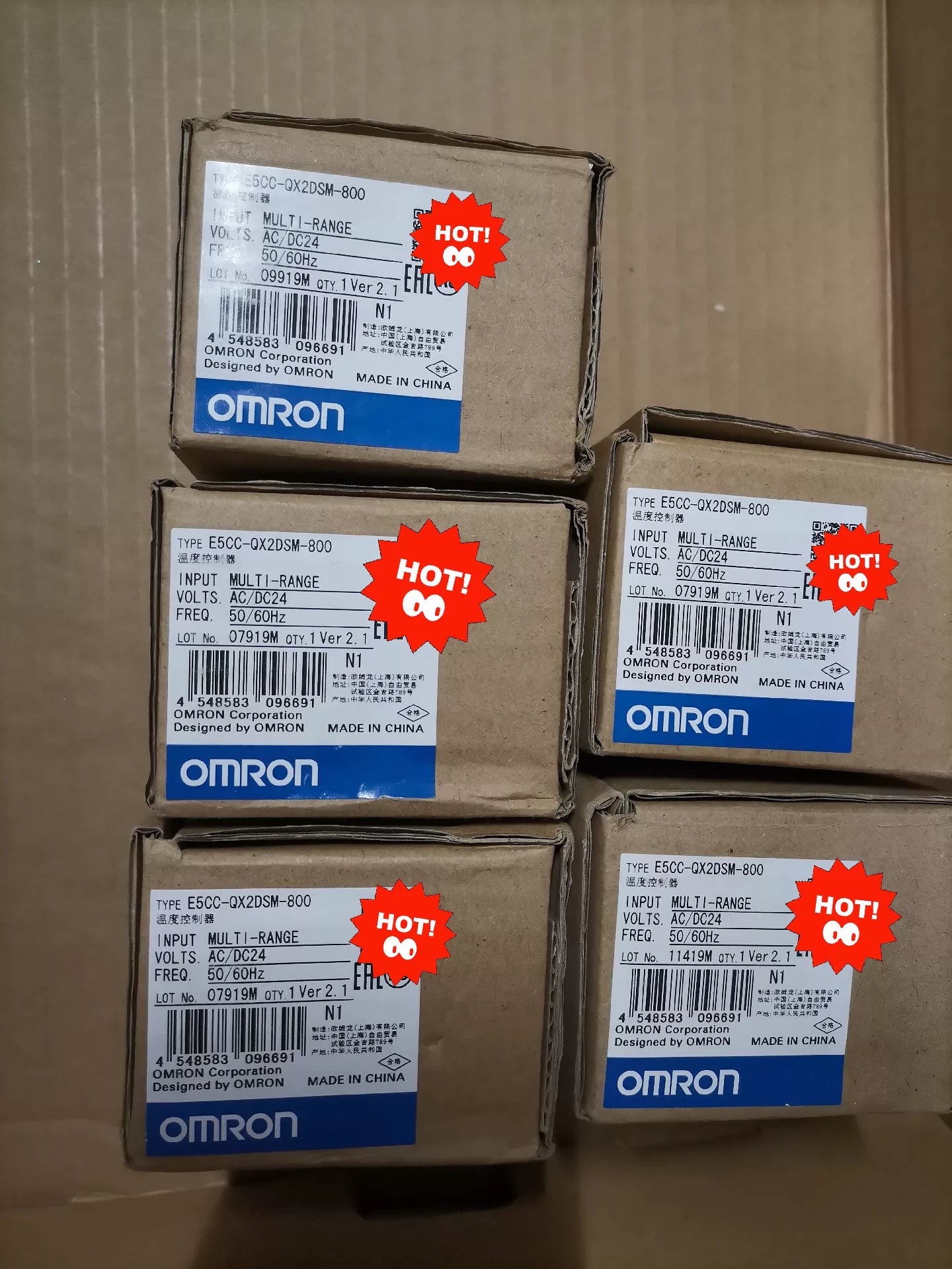 1pc New   Omron E5CC-QX2DSM-800