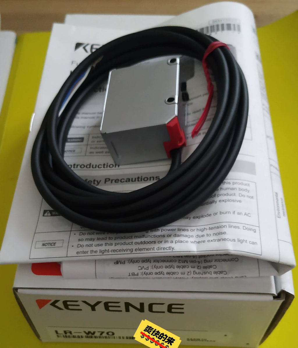 1pc New   KEYENCE LR-W70