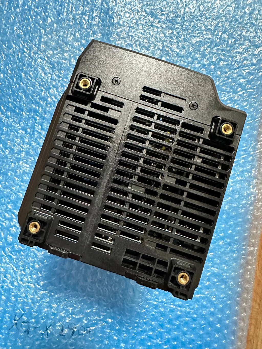 1pc New   KEYENCE CV-X300F