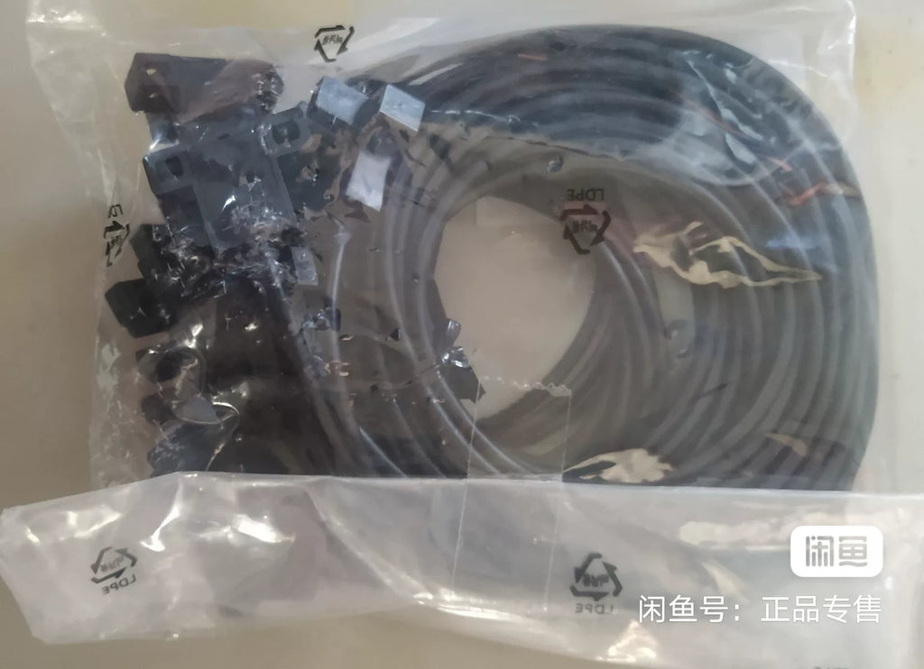 1pc New   Omron EE-SX671-WR