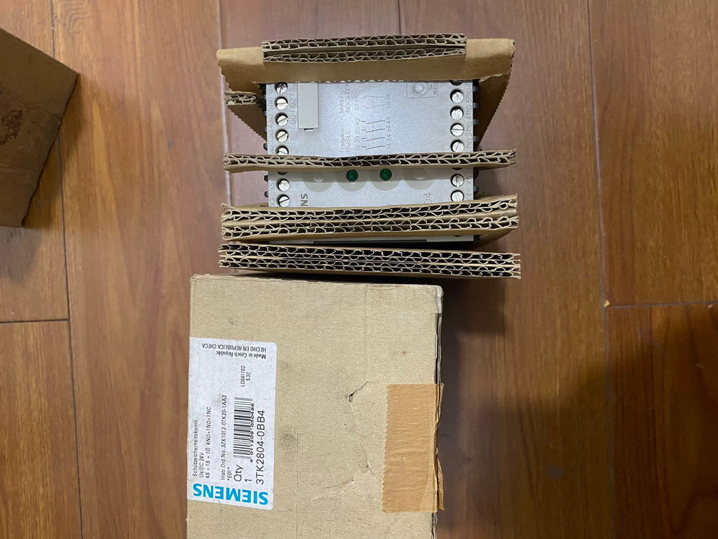 1pc new  SIEMENS 3TK2804-0BB4