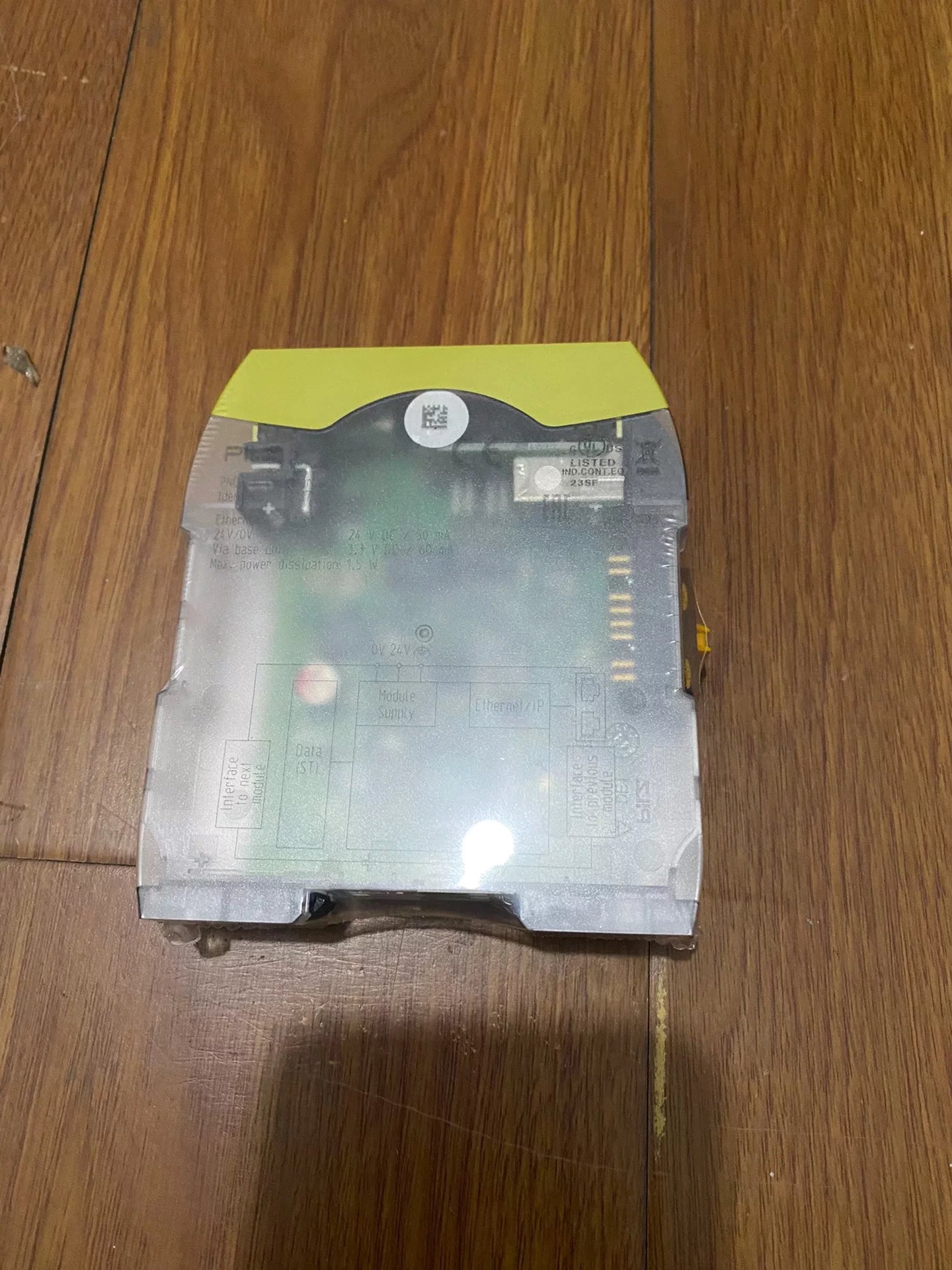 1pc new  PILZ EtherNet/IP   772137