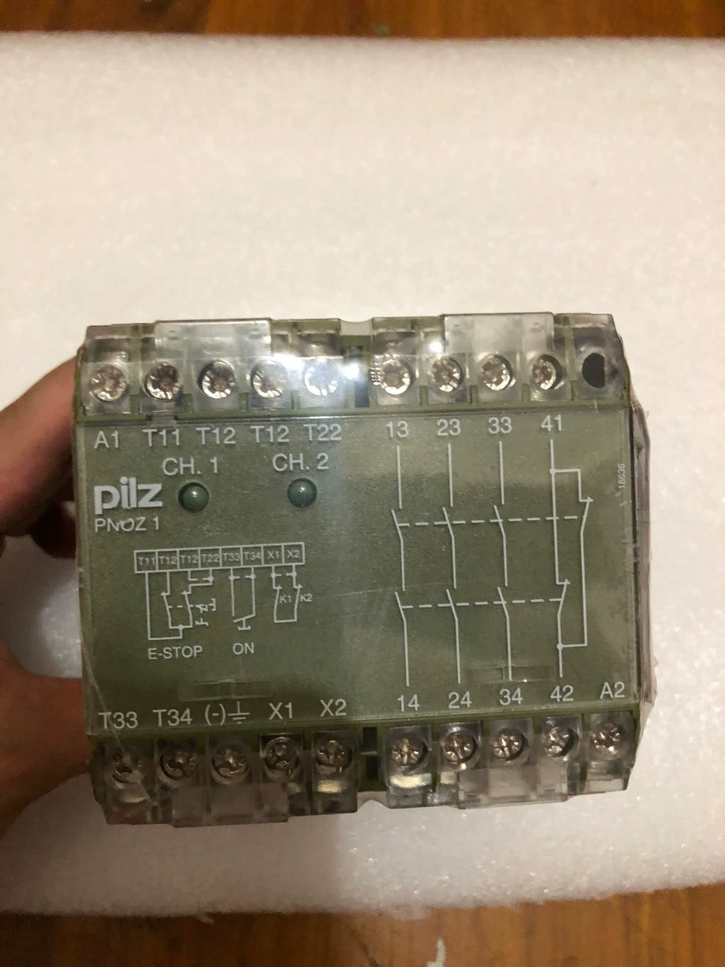 1pc new  PILZ PNOZ1 3S 475600