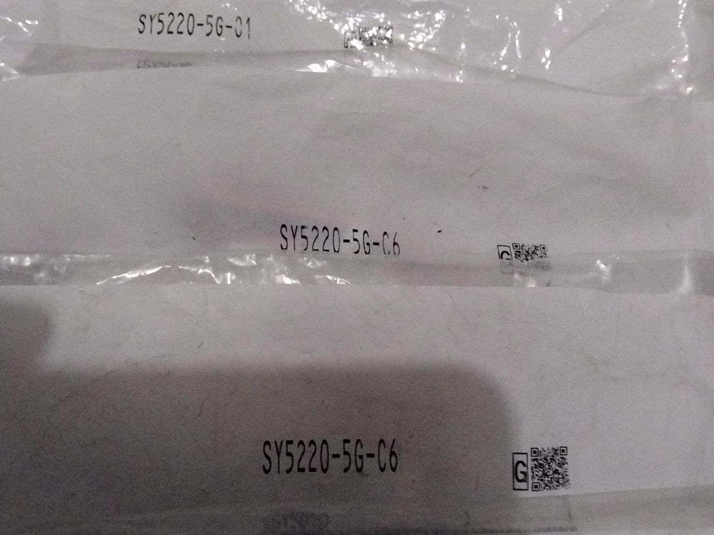 1pc new  SMC  SY5220-5GZ-C6
