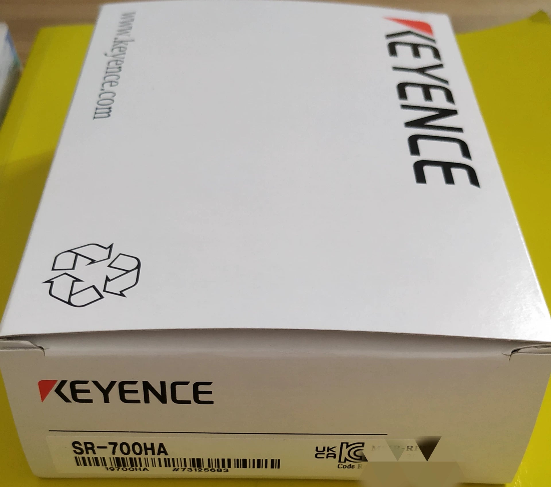 1pc New   KEYENCE SR-700HA