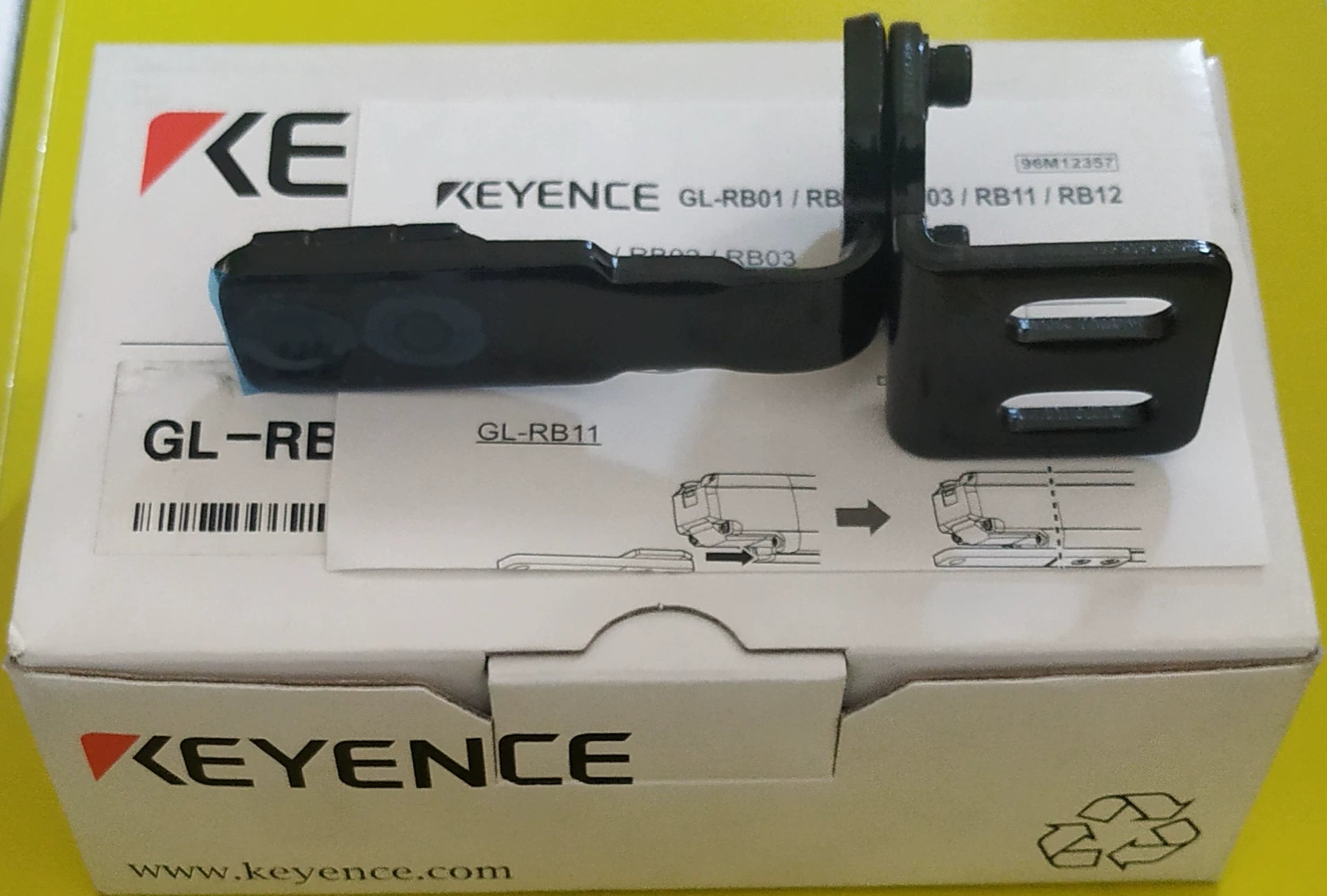 1pc New   KEYENCE GL-RB02