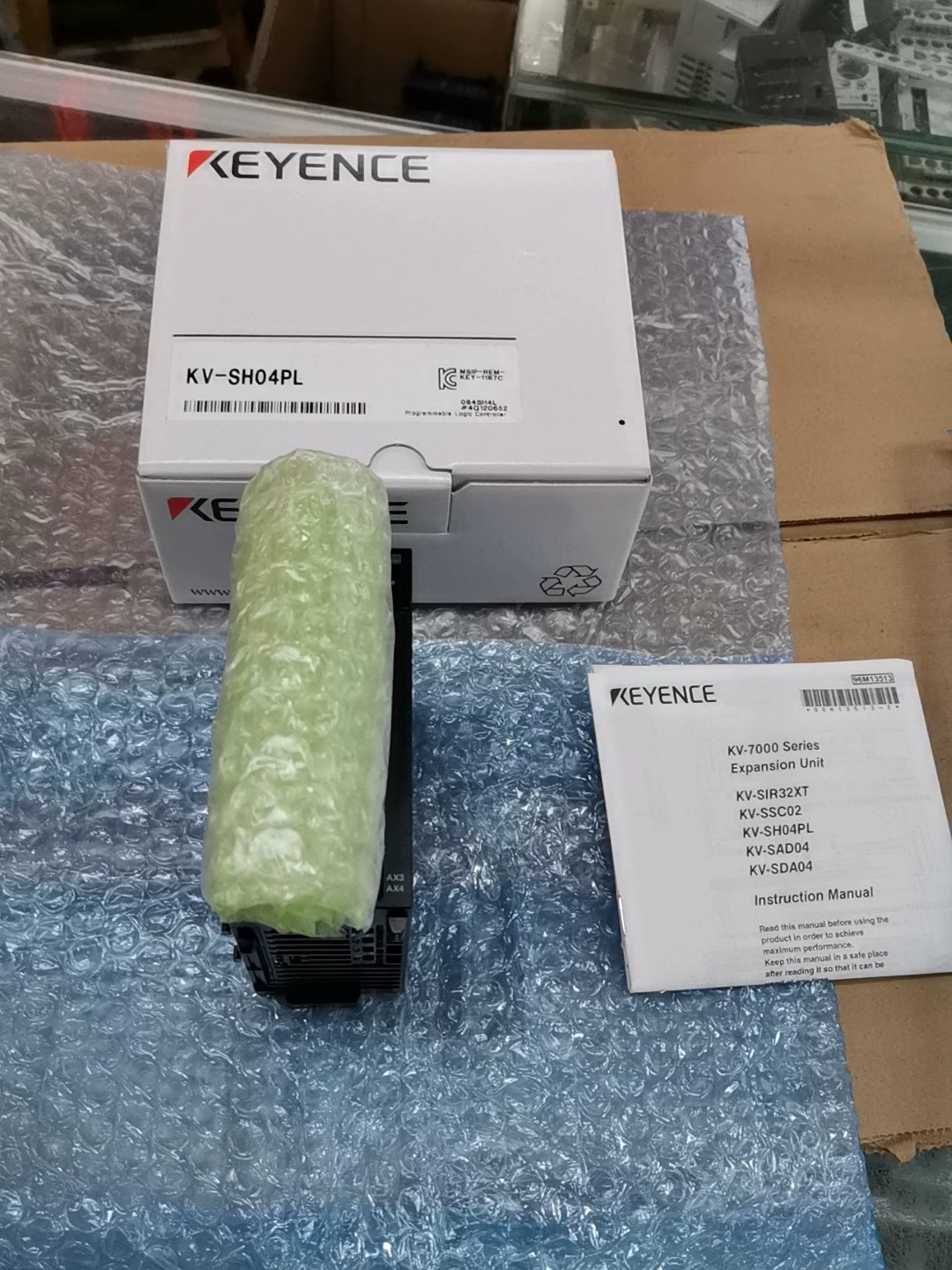 1pc New   KEYENCE KV-SH04PL