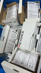 1pc new in box freeshipping KEYENCE LR-TB5000