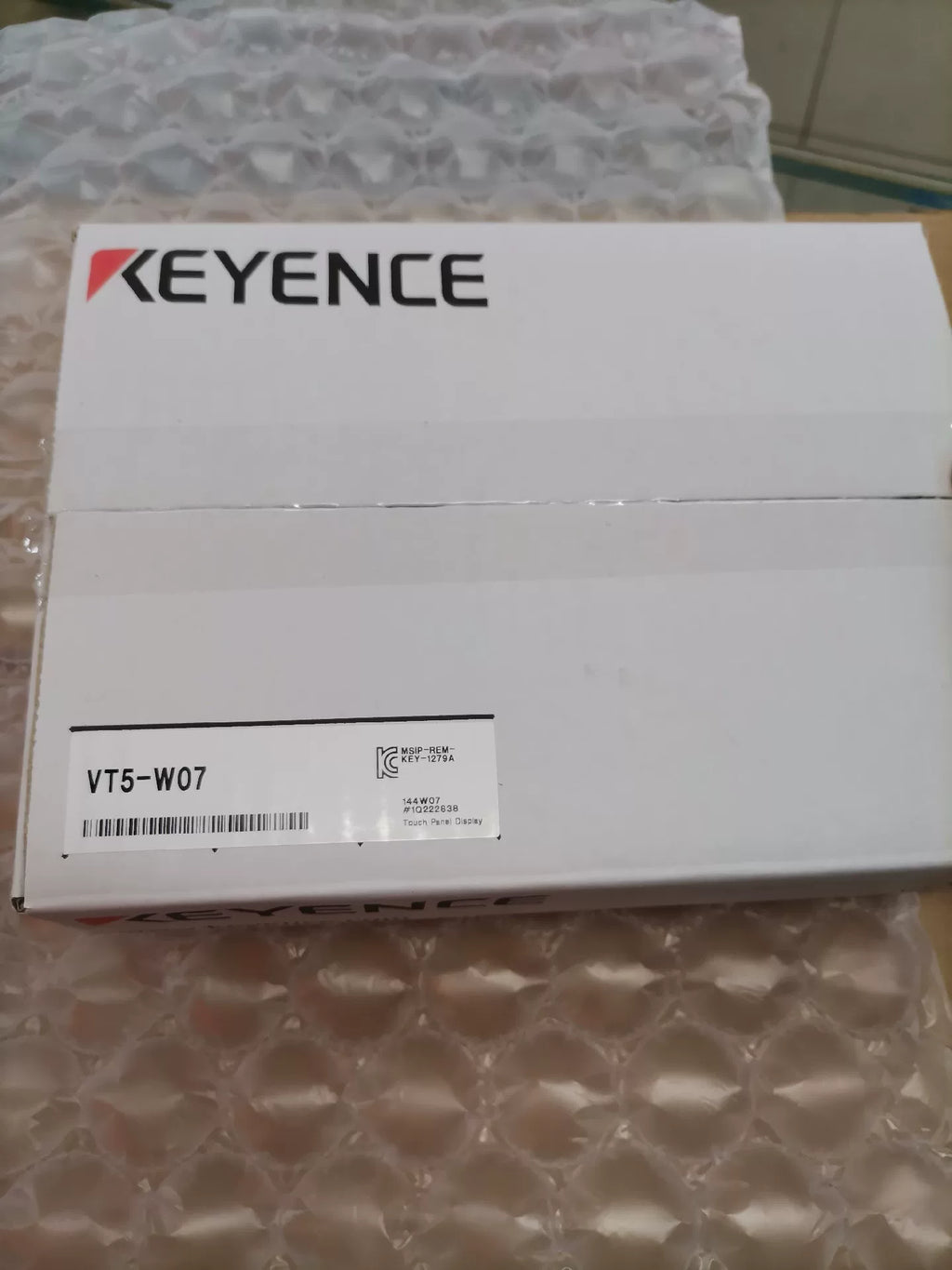 1pc New   KEYENCE VT5-W07
