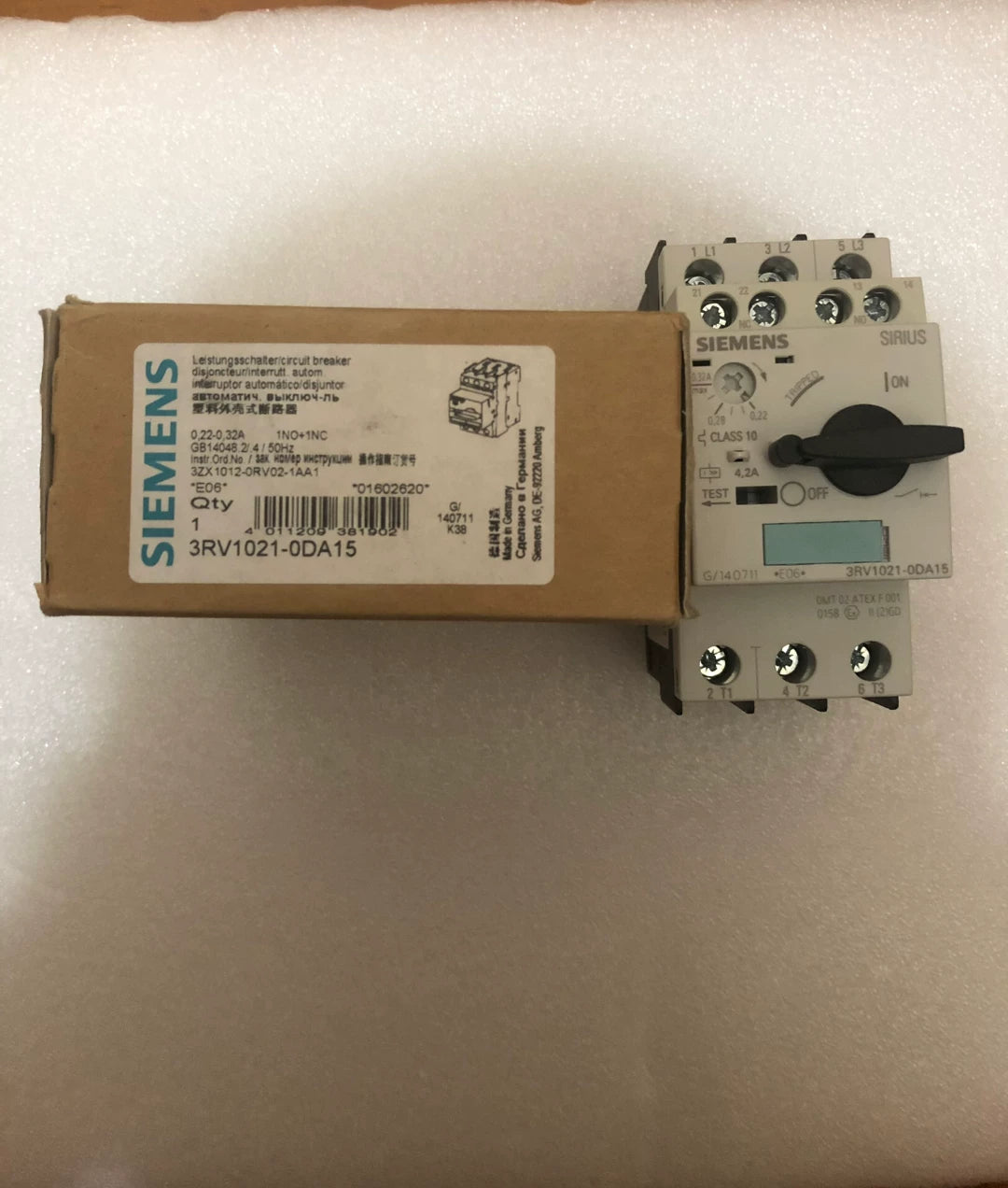 1pc new  SIEMENS 3RV1021-0DA15