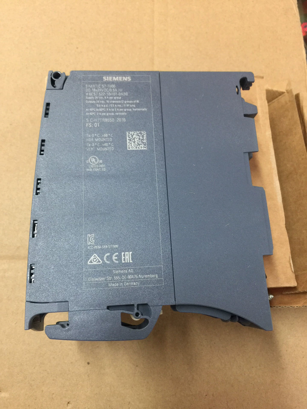 1pc New   SIEMENS 6ES7522-1BH01-0AB0