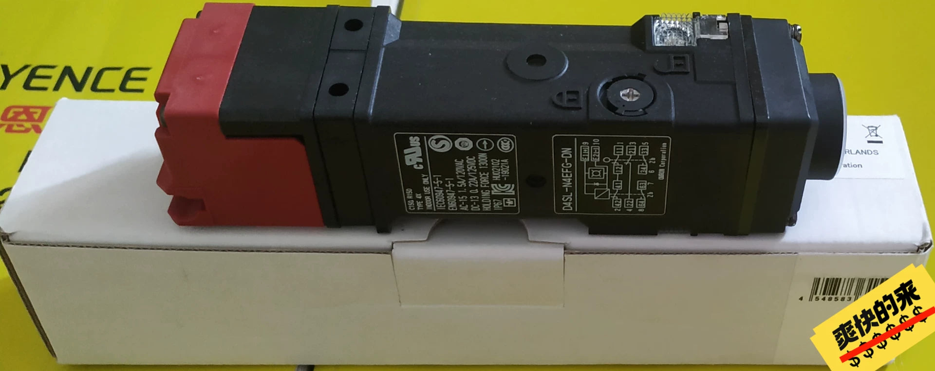 1pc New   Omron D4SL-N4EFG-DN