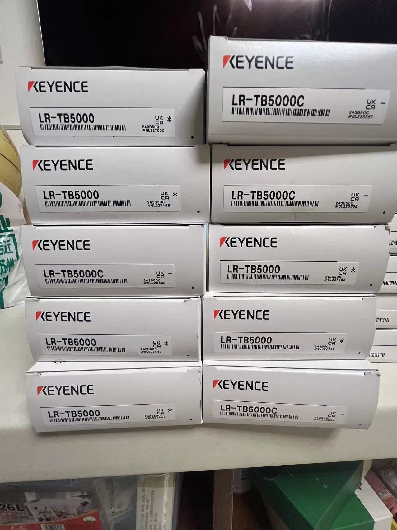 1pc new in box freeshipping KEYENCE LR-TB5000C