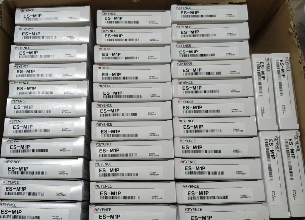1pc New   KEYENCE ES-M1P