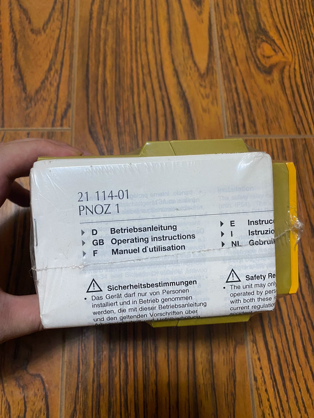 1pc new  PILZ 775695