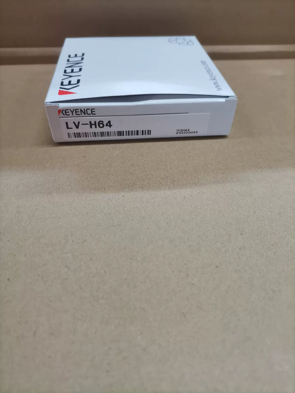 1pc New   KEYENCE LV-H64