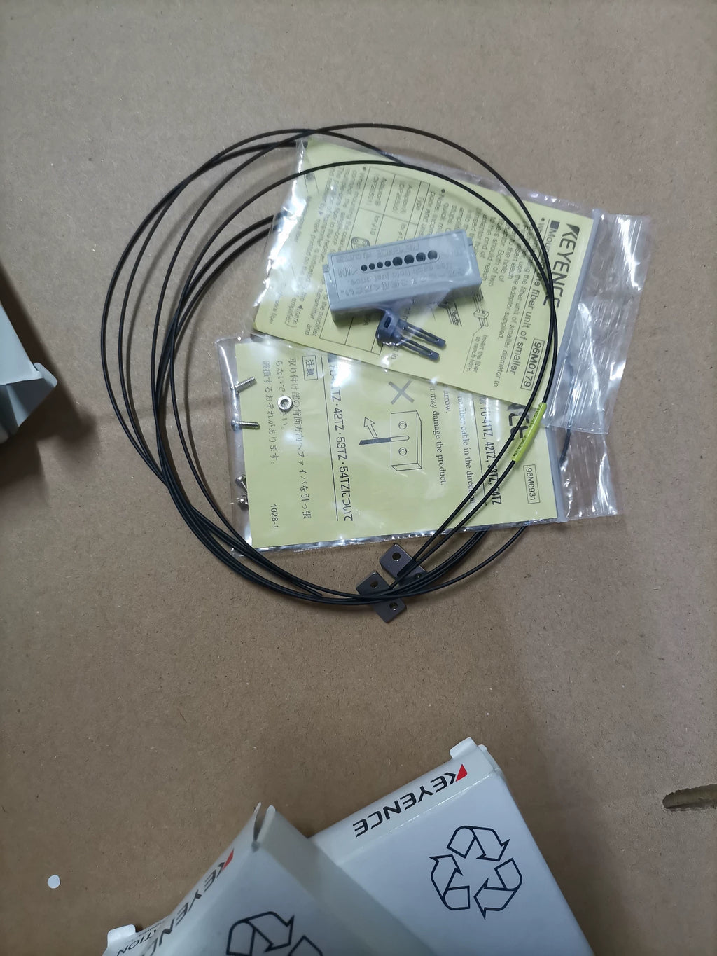 1pc New   KEYENCE FU-53TZ