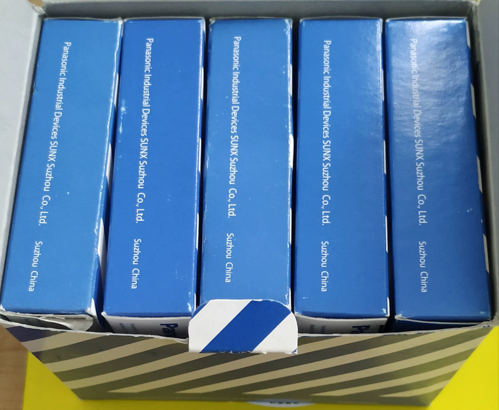 1pc New   Panasonic AFPX-IN4T3