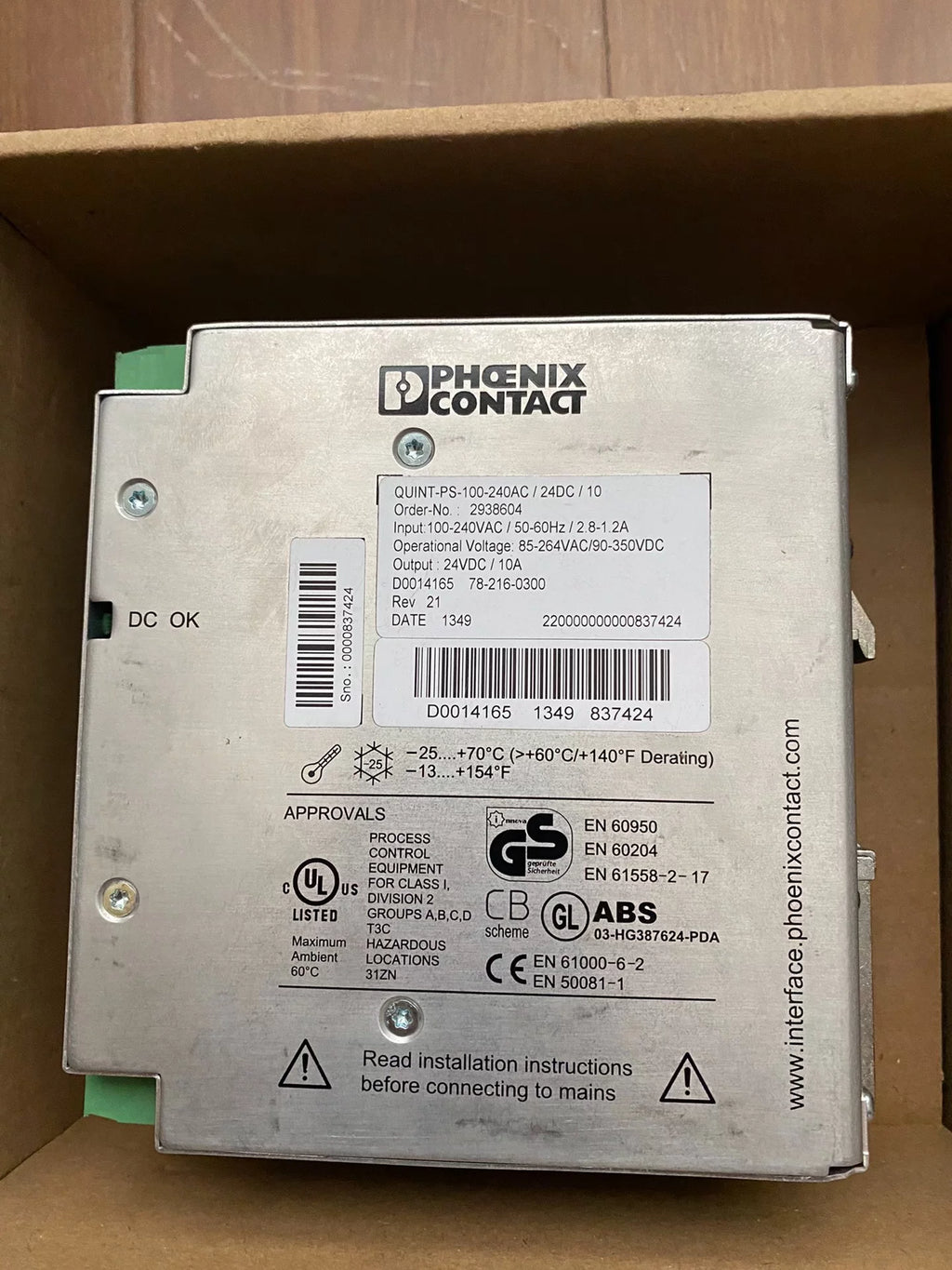 1pc new  phoenix   QUINT-PS-100-240AC/24D/10  2938604