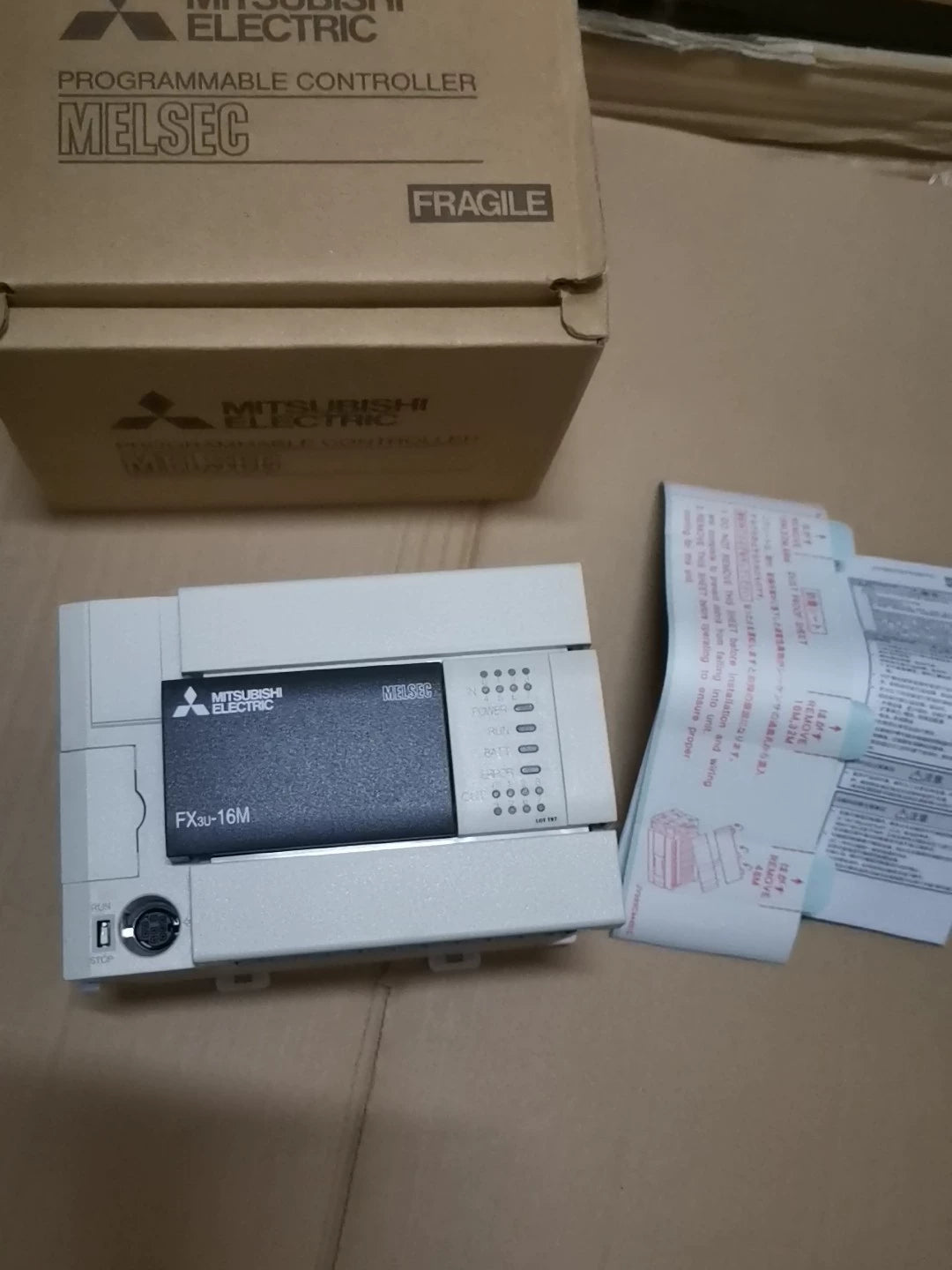 1pc New   Mitsubishi FX3U-16MT/ES-A