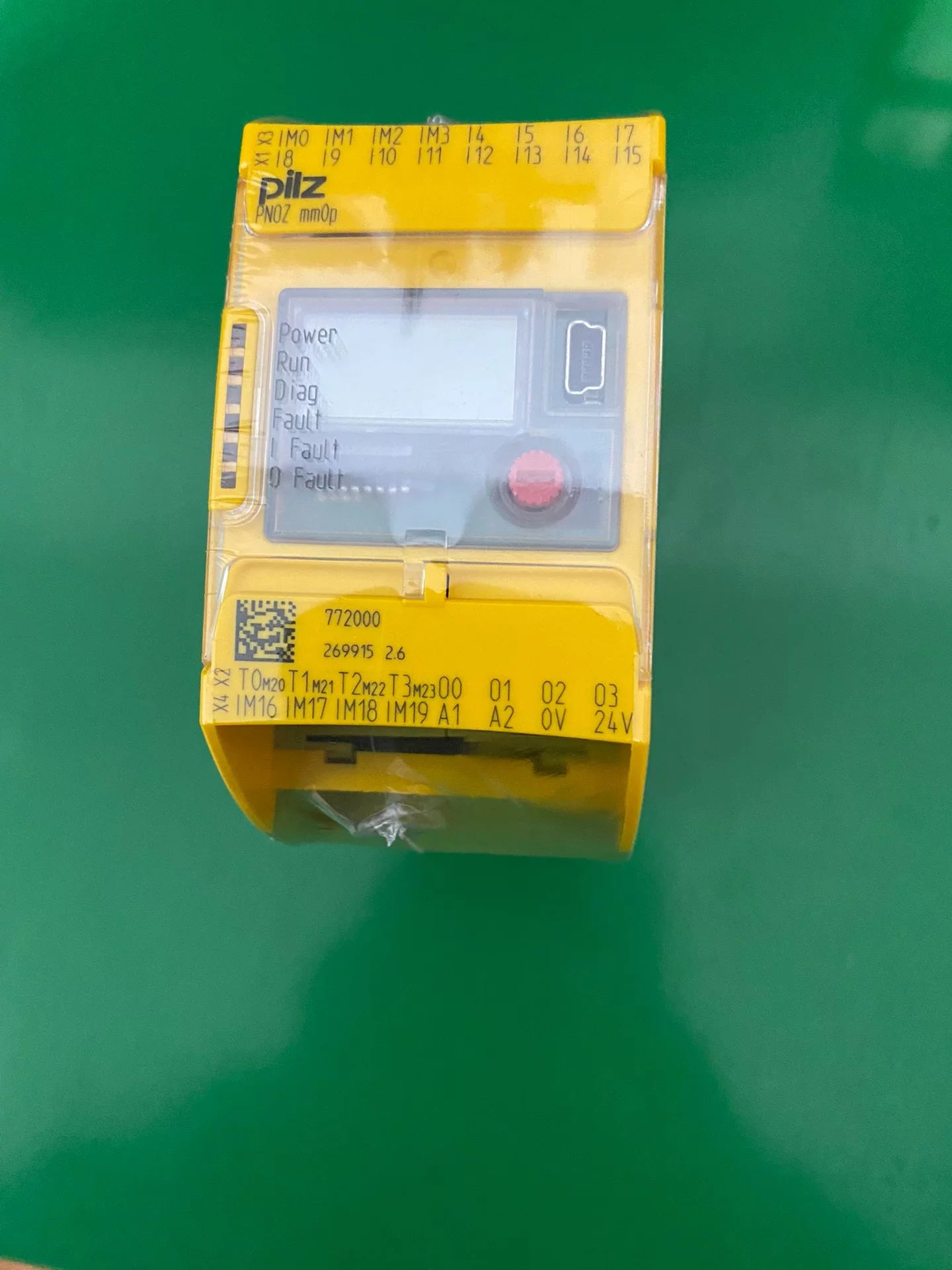 1pc new  PILZ 772000